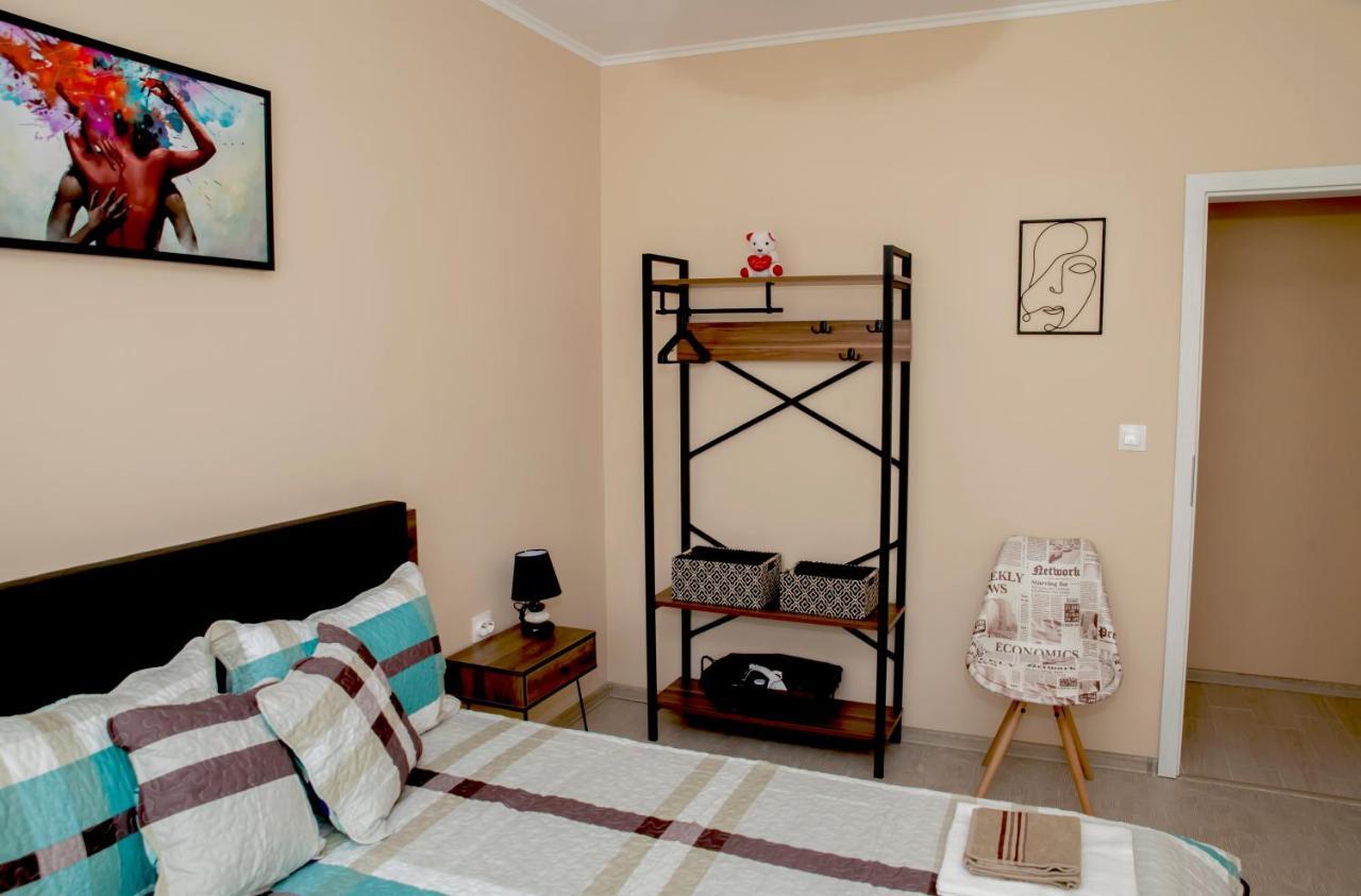 Stadium Apartments Veliko Tarnovo Eksteriør billede