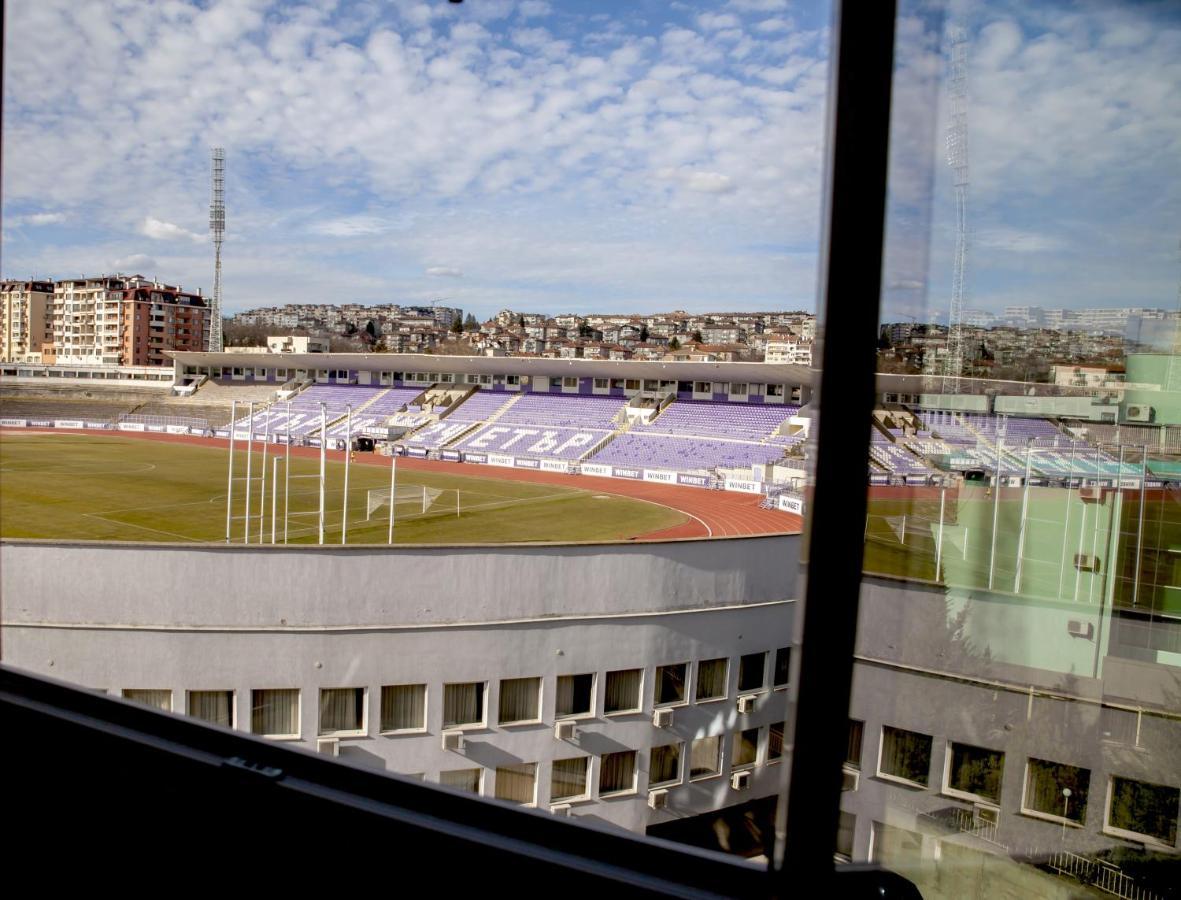 Stadium Apartments Veliko Tarnovo Eksteriør billede